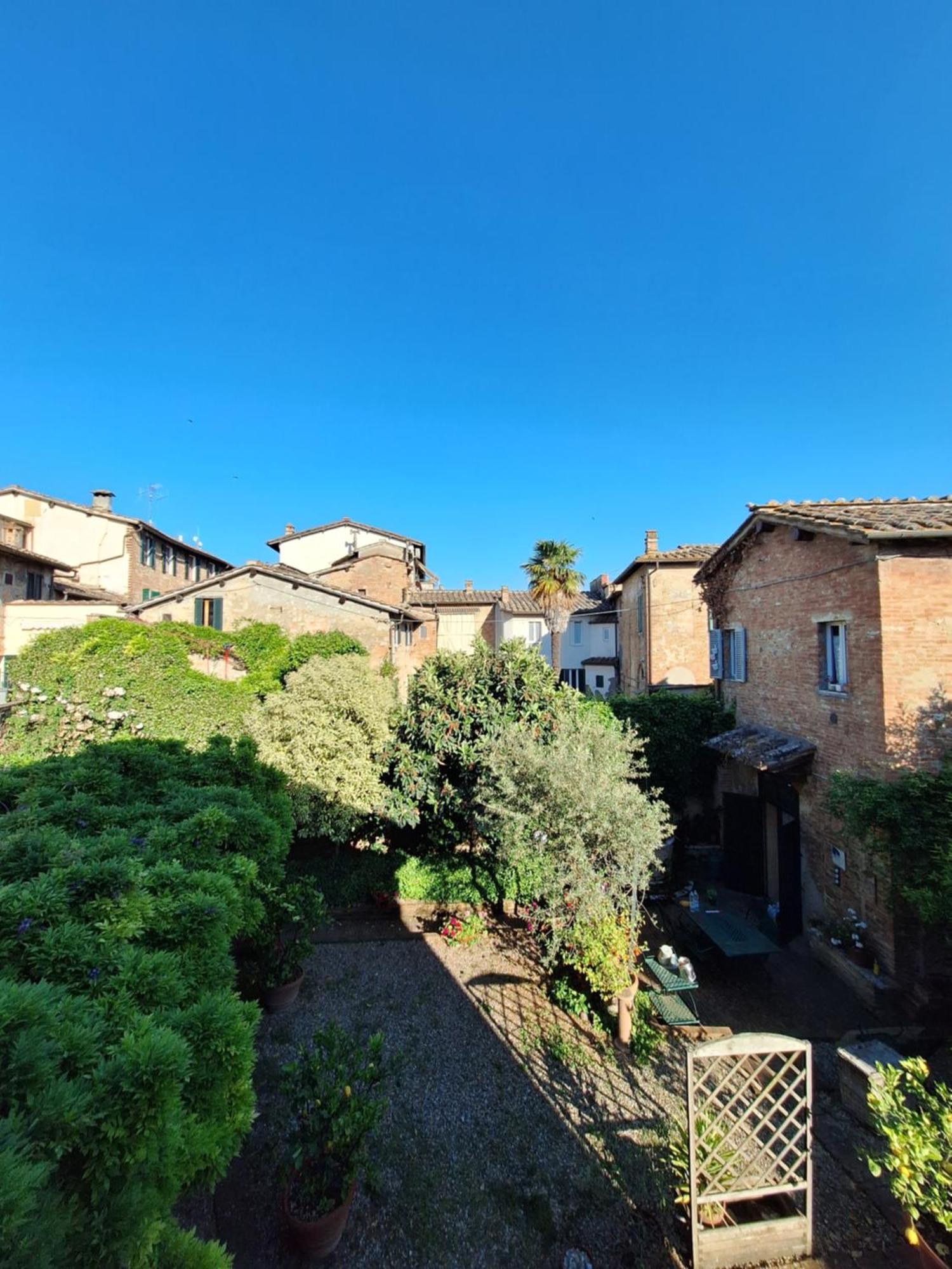 Il "Terrazzino" Nel Cuore Di Siena Exterior foto